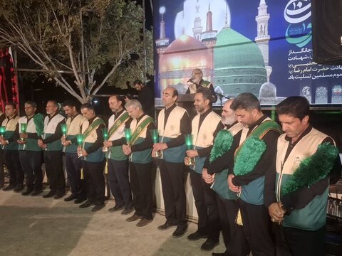 تصاویر/ سوگواری شامگاه شهادت حضرت امام رضا(ع) در چایخانه امام رضا(ع) آران و بیدگل