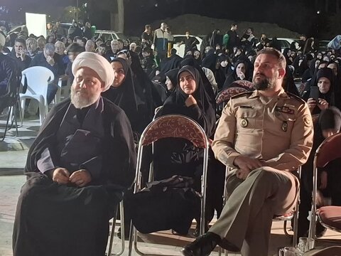 تصاویر/ سوگواری شامگاه شهادت حضرت امام رضا(ع) در چایخانه امام رضا(ع) آران و بیدگل