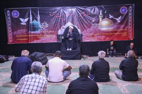 تصاویر| سخنرانی مدیر حوزه علمیه فارس در موکب آستان مقدس سیدعلاالدین حسین(ع)
