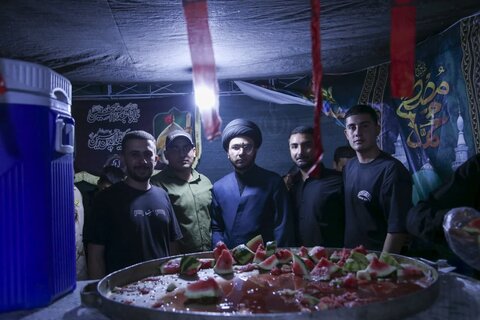 تصاویر| سخنرانی مدیر حوزه علمیه فارس در موکب آستان مقدس سیدعلاالدین حسین(ع)