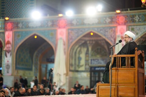 تصاویر | سخنرانی نماینده ولی فقبه در استان آذربایجان شرقی در صحن قدس حرم رضوی