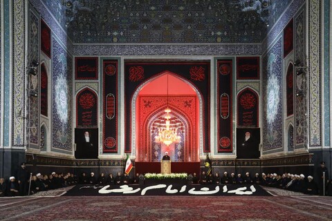 تصاویر | آیین خطبه‌خوانی در حرم رضوی با حضور نماینده ولی‌فقیه در آذربایجان شرقی