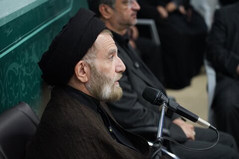 تصاویر دیدار مدیران دستگاه های اجرایی با نماینده ولی فقیه در لرستان