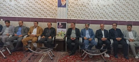 تصاویر دیدار مدیران دلفان با امام جمعه شهرستان