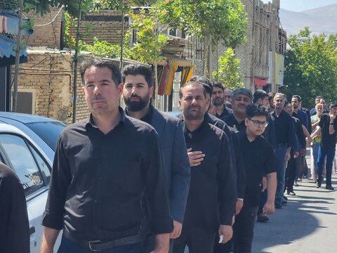 تصاویر/ عزاداری خیابانی مردم چایپاره در سوگ شهادت امام رضا(ع)