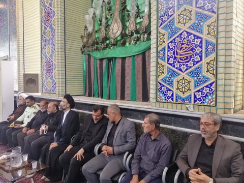 تصاویر/مراسم عزاداری شهادت امام رضا (ع) از طرف نماینده ولی‌فقیه در منطقه کاشان