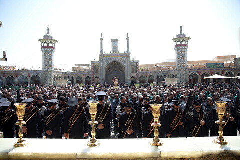 تصاویر/ دسته عزاداری خادمان به مناسبت شهادت امام رضا علیه السلام