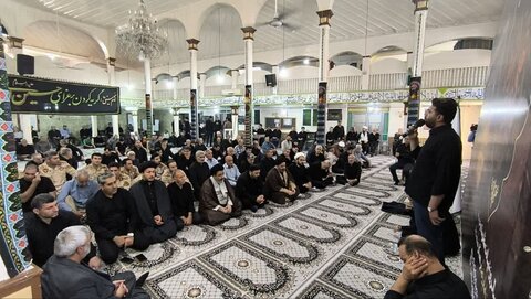 تصاویر/ مراسم عزاداری سالروز شهادت امام رضا (ع) در ماکو