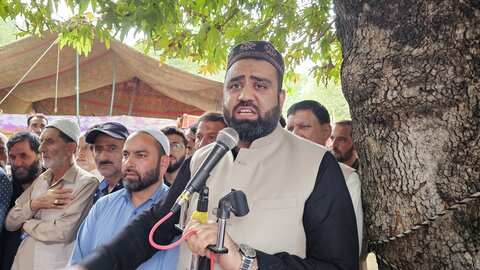 تلرزو بانڈی پورہ میں انجمنِ شرعی شیعیان کے زیرِ اہتمام مجلسِ عزاء و جلوس عزاء برآمد؛ آقا حسن کا شہدائے کربلا کو خراجِ تحسین