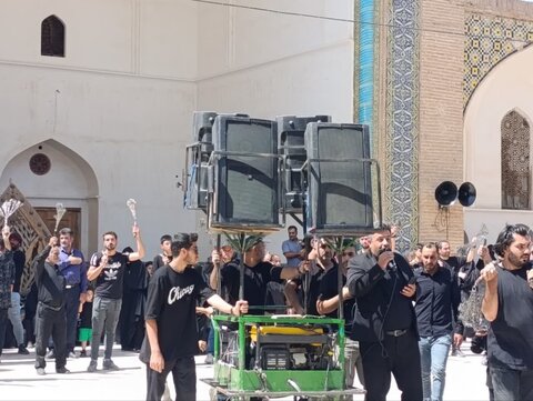 تصاویر/ عزداری شهادت امام  رضا(ع) در آستان مقدس علی ابن امام محمدباقر (ع)