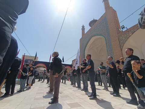 تصاویر/ عزداری شهادت امام  رضا(ع) در آستان مقدس علی ابن امام محمدباقر (ع)