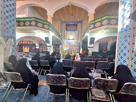 تصاویر/ همایش بانوان مسجدی توسط مدرسه علمیه نرجسیه سیرجان