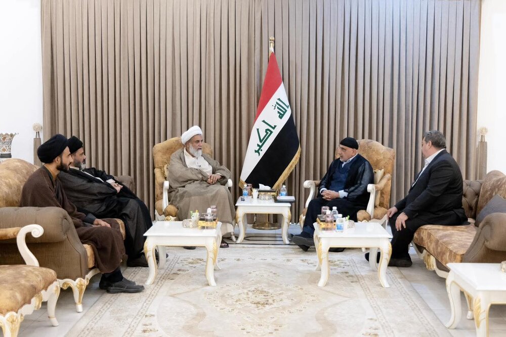 بغداد؛ سابق عراقی وزیر اعظم سید عادل عبدالمہدی اور موجودہ عراقی پارلیمنٹ کے اسپیکر سے ایم ڈبلیو ایم کے وفد کی ملاقات