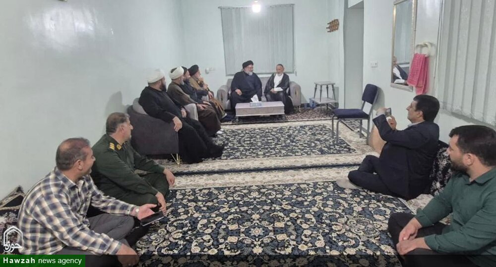 تجلیل از علما و روحانیون برجسته چرام