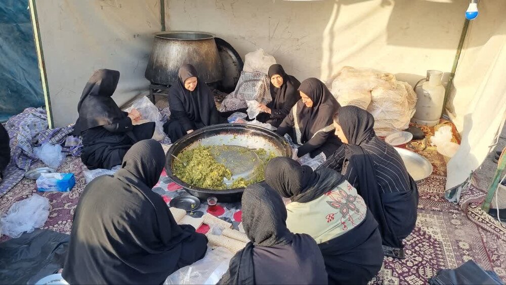 پیاده‌روی «حرم تا حرم» بخش کویرات آران و بیدگل برگزار شد+ عکس