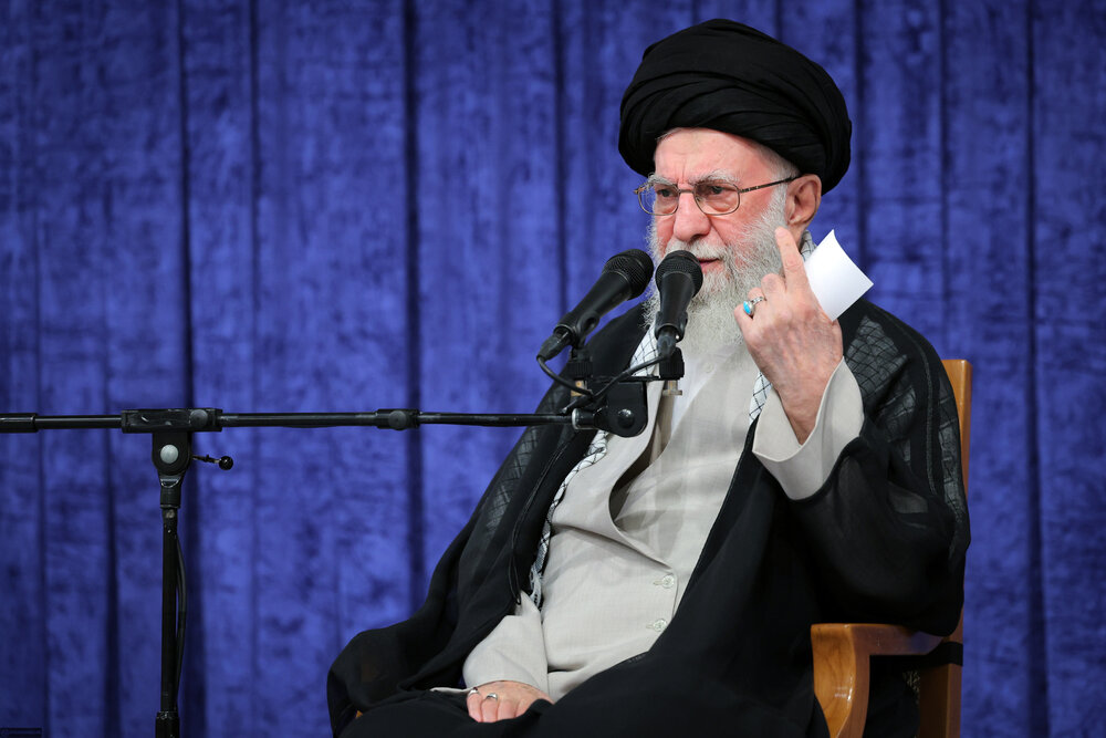 فیلم کامل بیانات صبح امروز رهبر انقلاب در مراسم عزاداری شهادت امام رضا علیه‌السلام