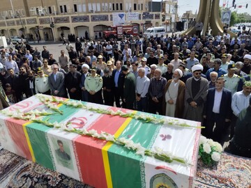 تصاویر/ تشییع شهید هادی رویاهی در بم