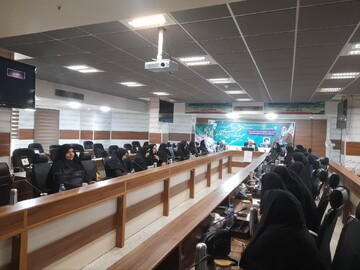 لزوم نقش‌آفرینی بانوان در تحقق آرمان‌های انقلاب اسلامی+عکس