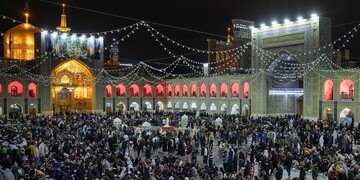 عزای بی‌کران در مشهد الرضا