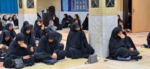 تصاویر/ مراسم شهادت امام رضا ع و وداع با ماه صفر در مدرسه علمیه خواهران کنگان