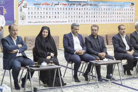 دیدار وزیر ارتباطات با امام جمعه یزد