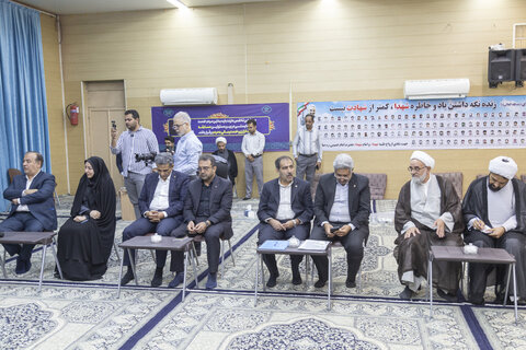 دیدار وزیر ارتباطات با امام جمعه یزد