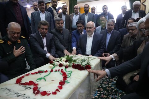 آیین تجدید عهد مسئولان خوزستان با آرمان های شهدا