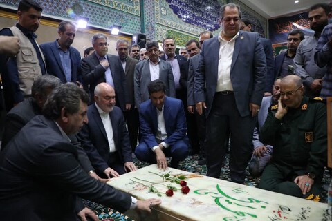 آیین تجدید عهد مسئولان خوزستان با آرمان های شهدا