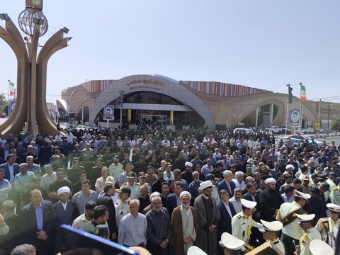 تصاویر/ تشییع شهید هادی رویاهی در بم