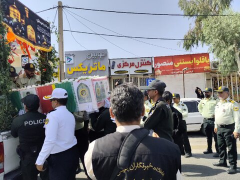 تصاویر/ تشییع شهید هادی رویاهی در بم