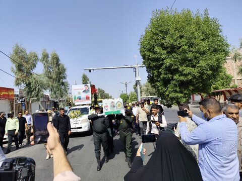 تصاویر/ تشییع شهید هادی رویاهی در بم