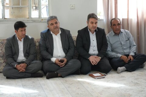 تصاویر دیدار مسئولان استان لرستان با خانواده شهید رضایی از شهدای جنگ ۱۲ روزه