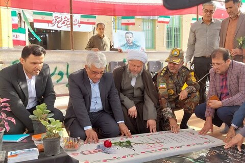 تصاویر: آیین غبارروبی گلزار شهدای آران وبیدگل درنخستین روز هفته دولت