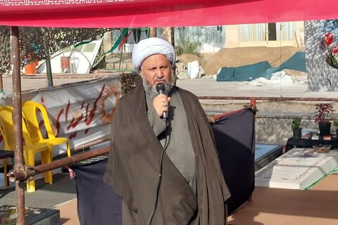 تصاویر: آیین غبارروبی گلزار شهدای آران وبیدگل درنخستین روز هفته دولت