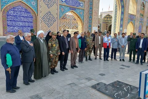 تصاویر: آیین غبارروبی گلزار شهدای آران وبیدگل درنخستین روز هفته دولت