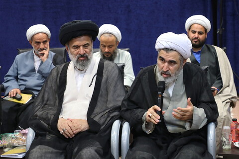 تصاویر/  نشست مدیران مدارس حوزه علمیه قم با حضور آیت الله اعرافی