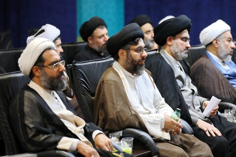 تصاویر/  نشست مدیران مدارس حوزه علمیه قم با حضور آیت الله اعرافی