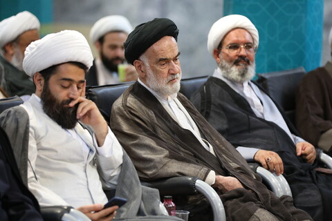 تصاویر/  نشست مدیران مدارس حوزه علمیه قم با حضور آیت الله اعرافی