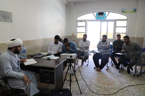 تصاویر/برگزاری دوره پیشرفته تجوید قرآن کریم «تربیت مربی» طلاب کردستان