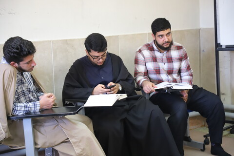 تصاویر/برگزاری دوره پیشرفته تجوید قرآن کریم «تربیت مربی» طلاب کردستان