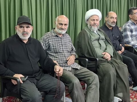 تصاویر/یادواره شهدای اقتدار آران و بیدگل و اربعین پاسدار شهید میثم فتح قریب