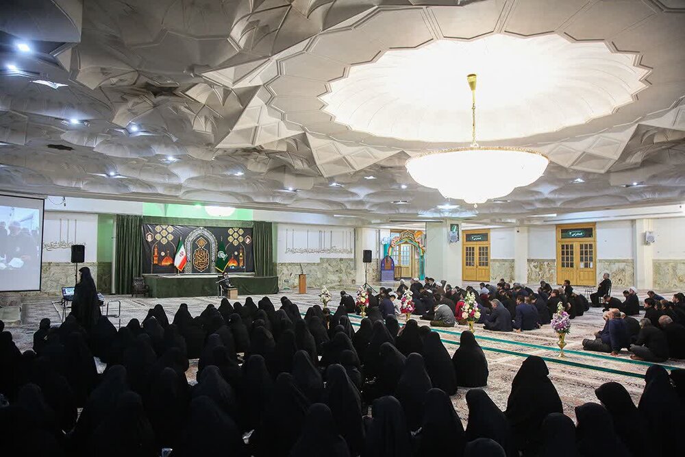 آیین شکرانه خدمت خادمان موکب حرم بانوی کرامت