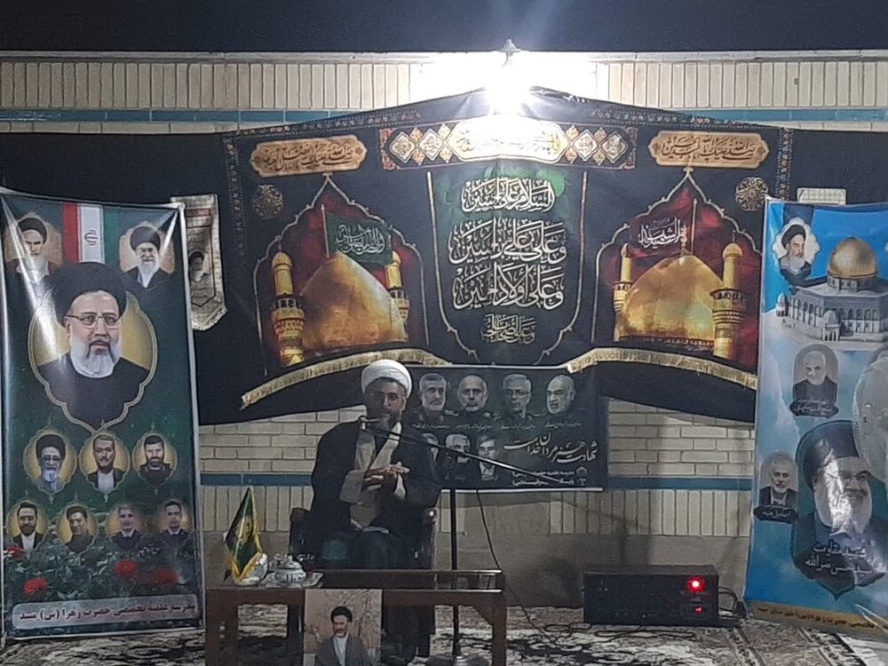 مراسم پایان ماه صفر فرصتی برای تبیین عقلانیت دینی و سبک زندگی اهلبیت(ع) است+عکس