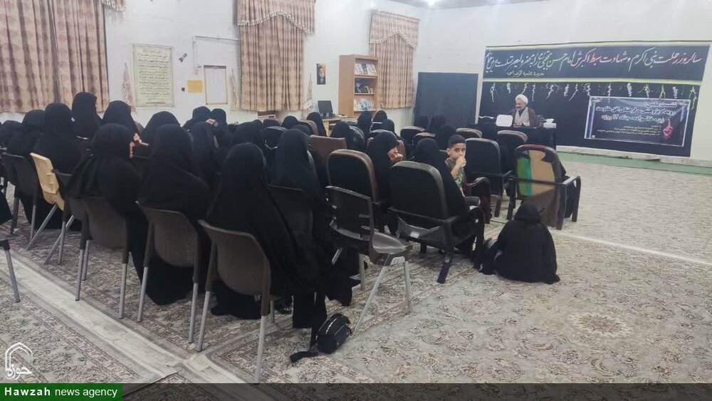 نشست فرهنگی افق مقاومت زن و خانواده در مدرسه علمیه‌الزهرا(س) مسجدسلیمان