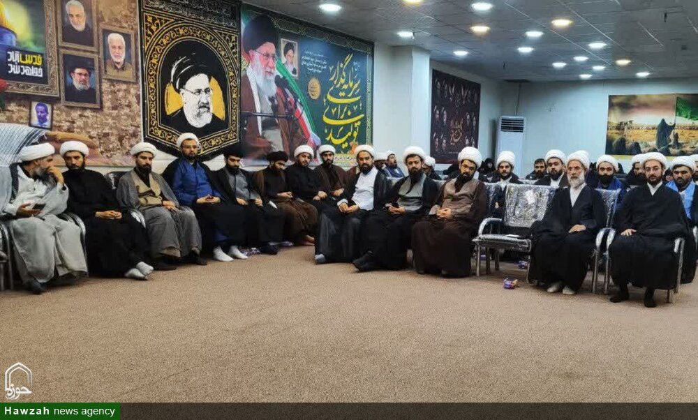 نشست مربیان شبکه تربیتی صالحین اهواز با استاد شبکه تربیتی خوزستان