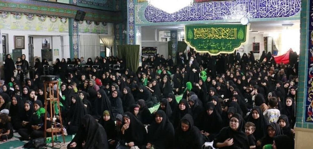 بانوی طلبه‌ای که شبکه‌ مادران و دختران مسجدی را تشکیل داد