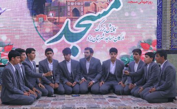 تصاویر/ گردهمایی هزار نفری ارکان مساجد شهرستان یزد برگزار شد