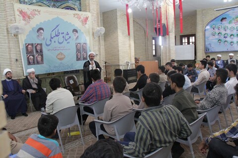 تصاویر/ دوره میثاق طلبگی طلاب حوزه علمیه استان بوشهر