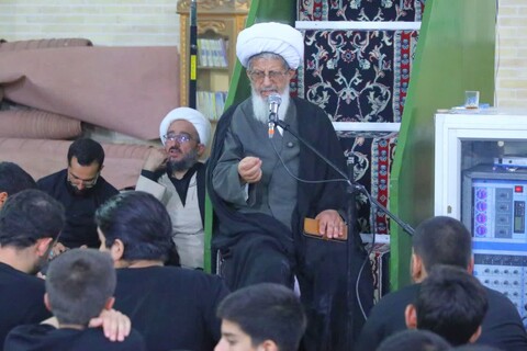 شرکت طلاب دوره میثاق طلبگی حوزه علمیه استان یزد در مراسم حسینیه طزرجان