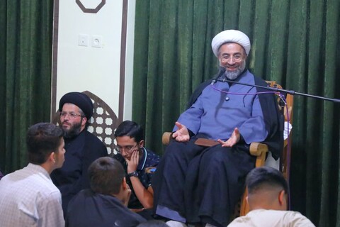 برگزاری درس اخلاق در دوره میثاق طلبگی حوزه علمیه استان یزد